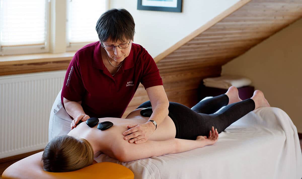 Henrik Schulze Praxis für Physiotherapie Kinderraum Medizinische Wellness Henrik Schulze Praxis für Physiotherapie Kinderraum Medizinische Wellness